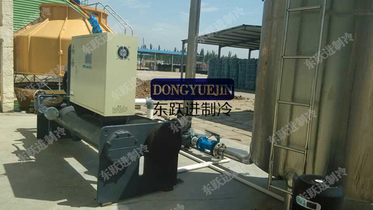 制冷機(jī)的構(gòu)成及特點(diǎn) 制冷機(jī)的構(gòu)成及特點(diǎn)